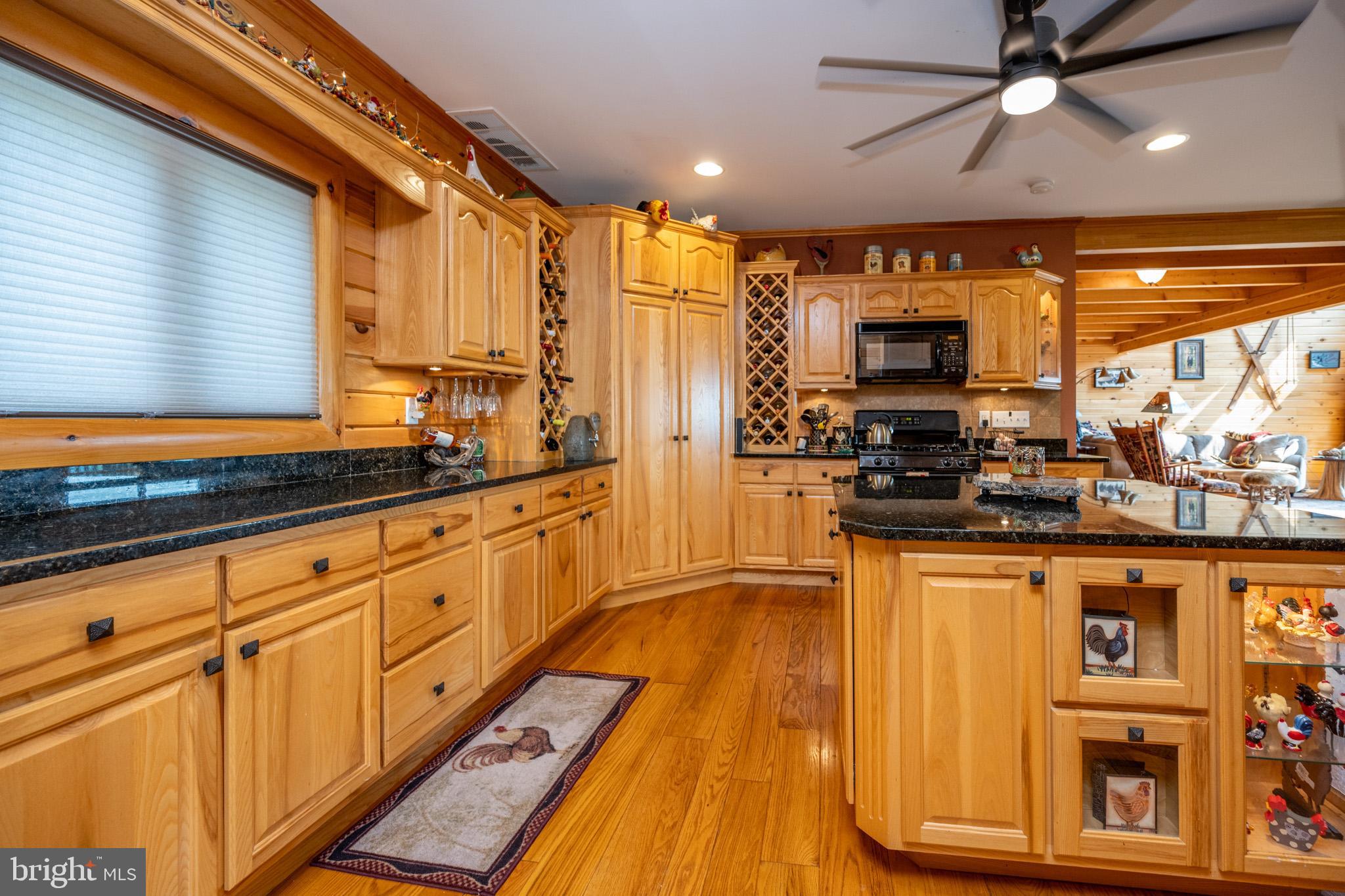 DEEP CREEK HIGHLANDS - Residential