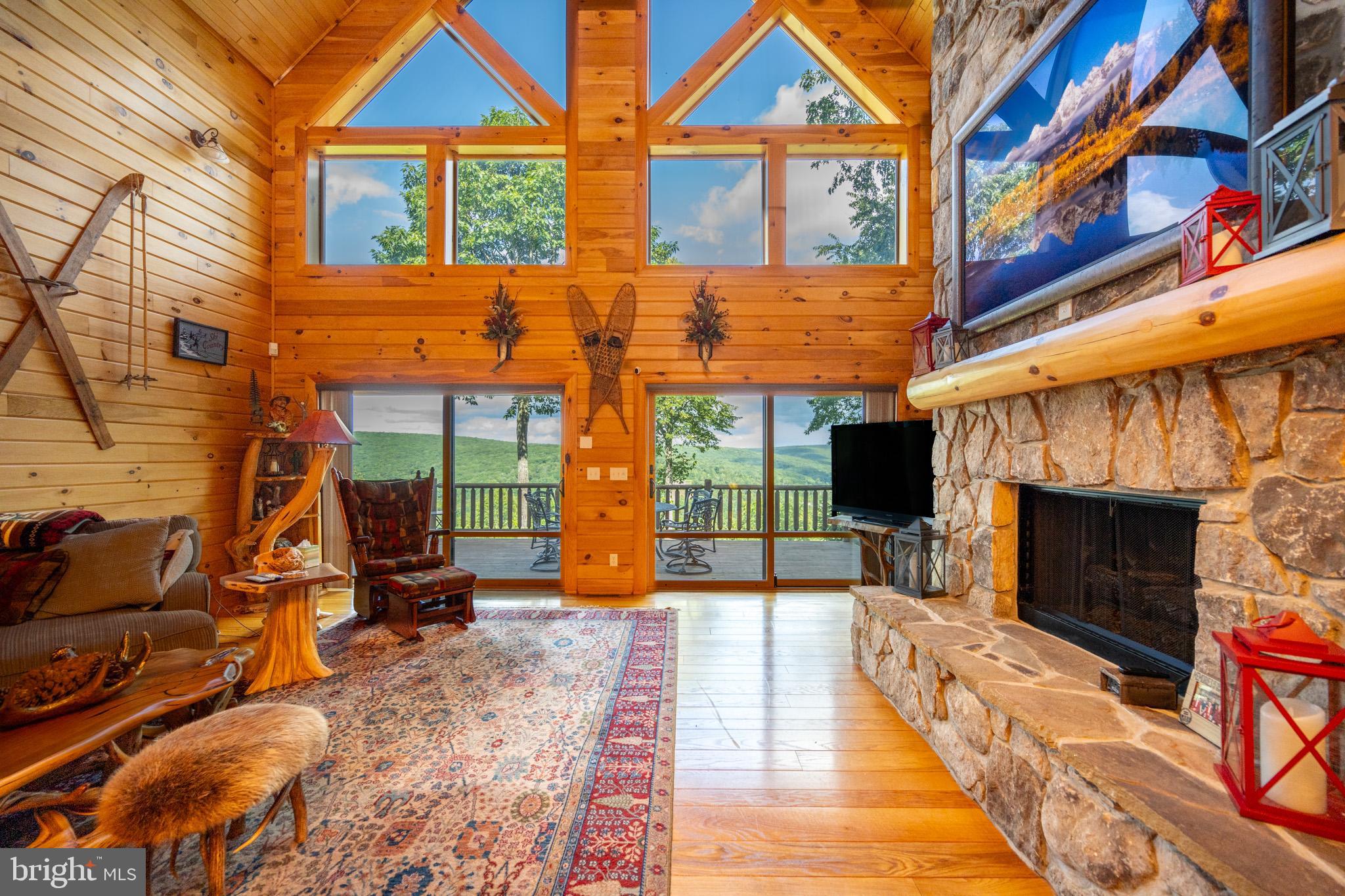 DEEP CREEK HIGHLANDS - Residential