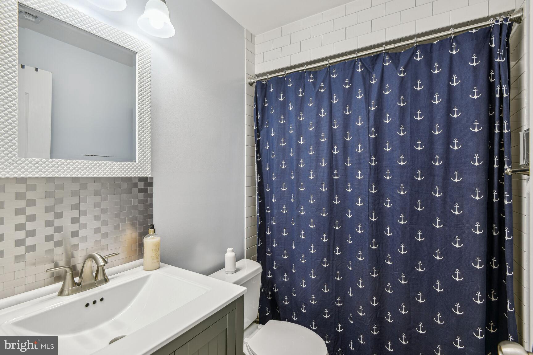 MONTICELLO - Residential