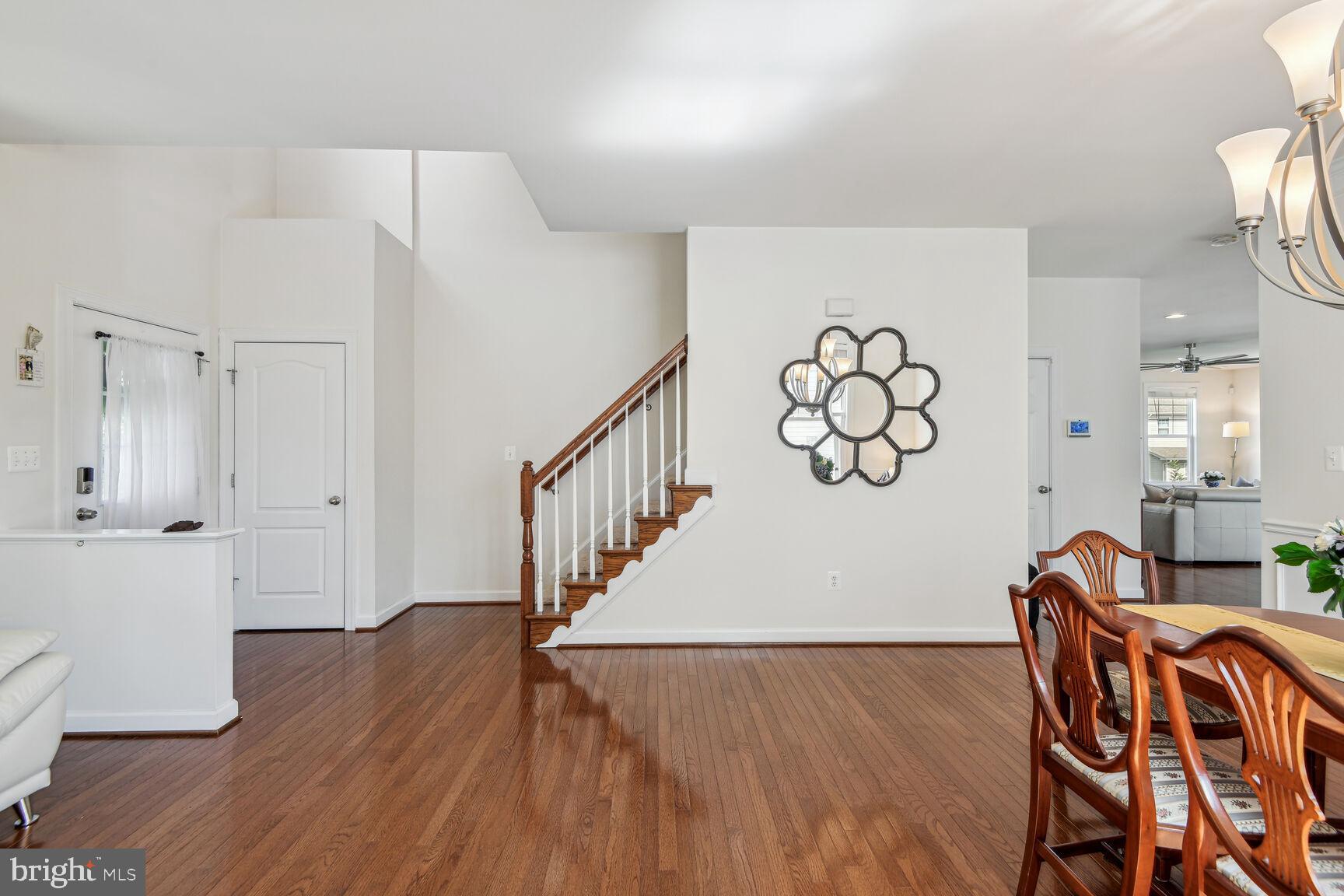 MONTICELLO - Residential