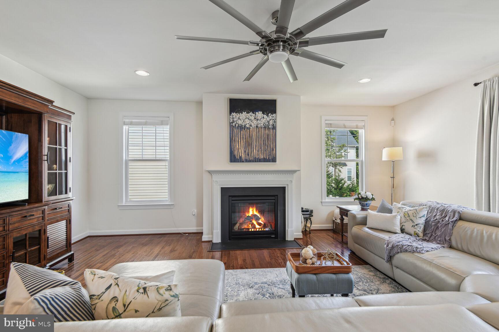 MONTICELLO - Residential