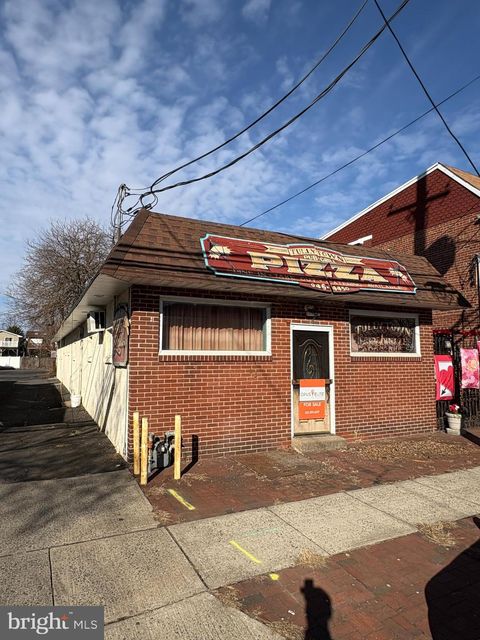 363 MAIN STREET TULLYTOWN PA 19007