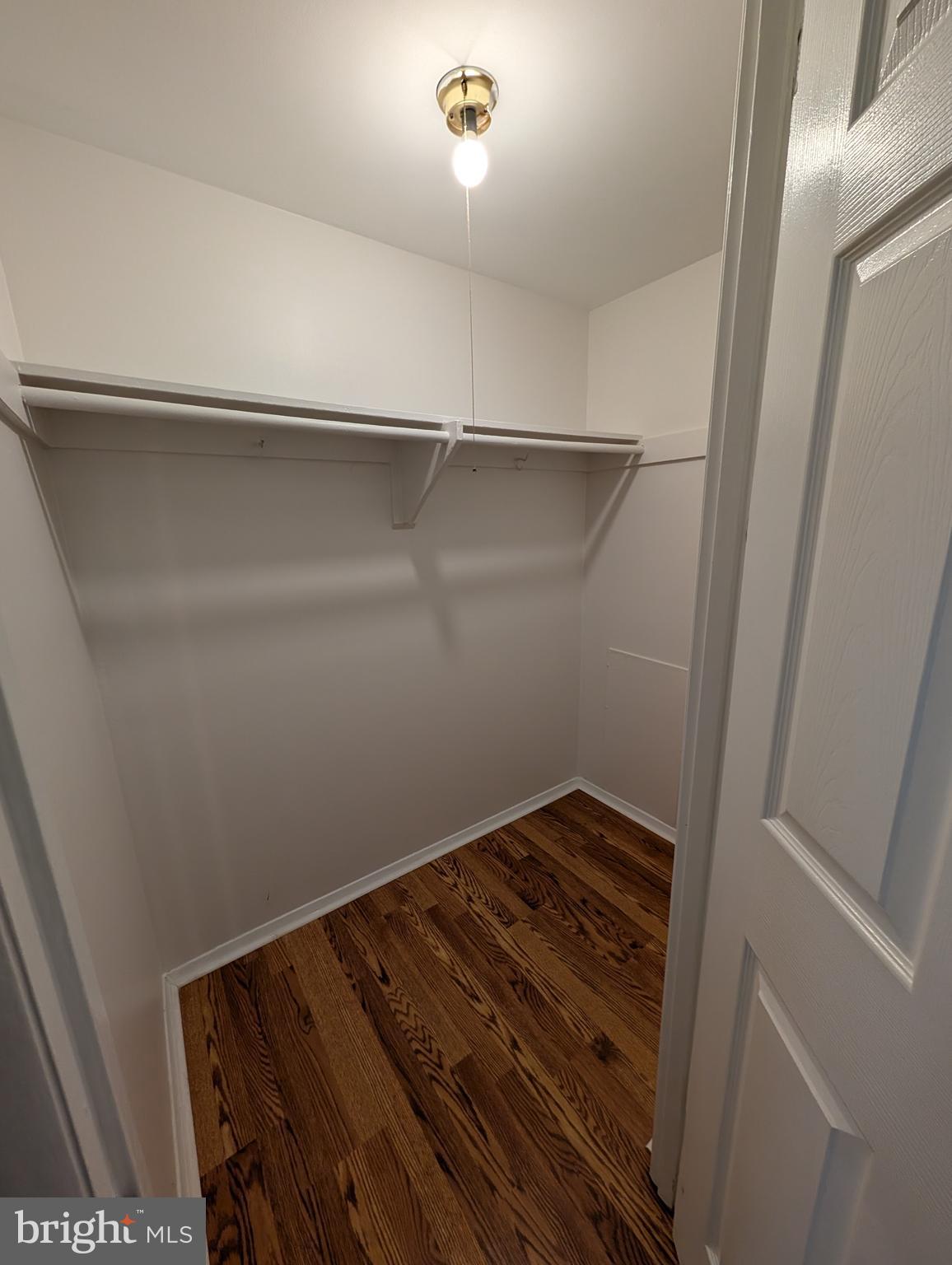 HOLLY HILL CONDOMINIUMS - Residential Lease