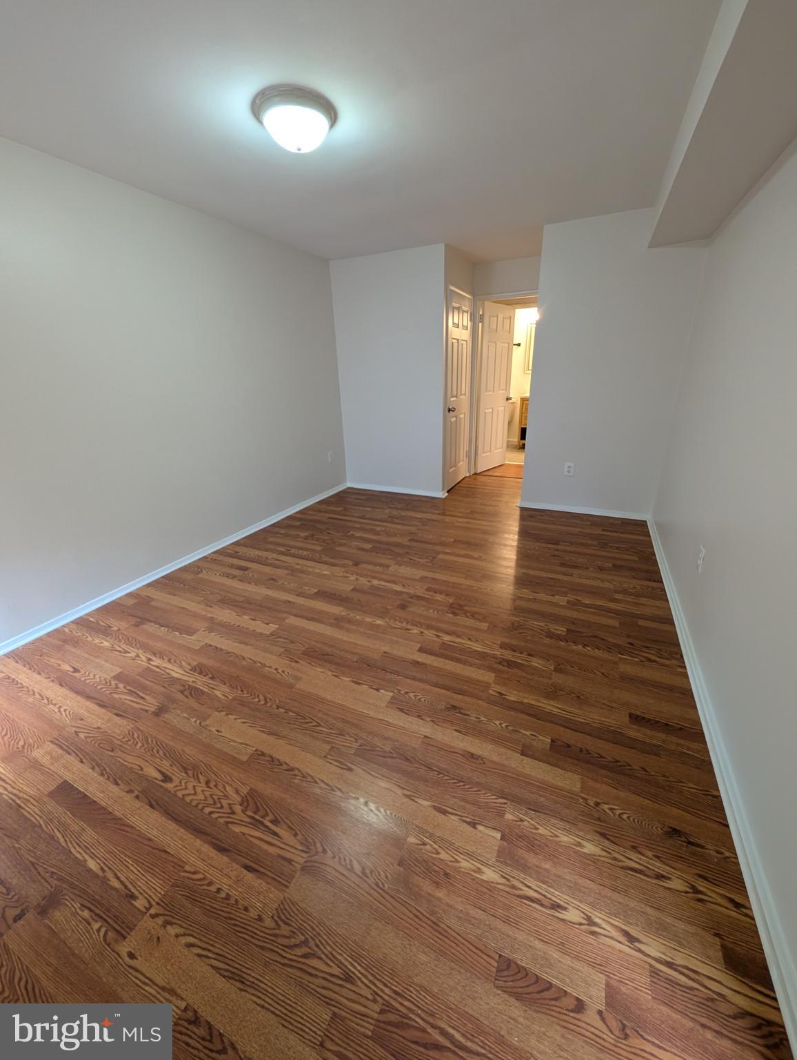 HOLLY HILL CONDOMINIUMS - Residential Lease