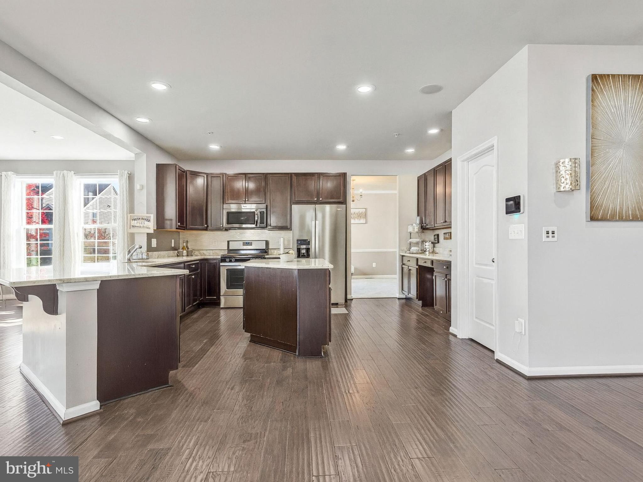 9506 MANOR OAKS VIEW