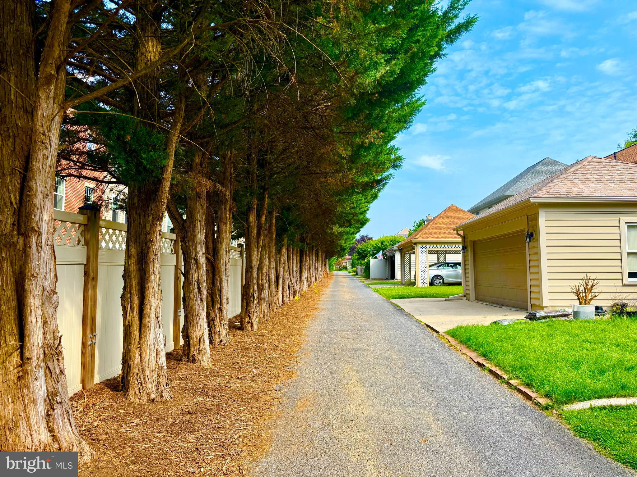 WORMANS MILL - Residential