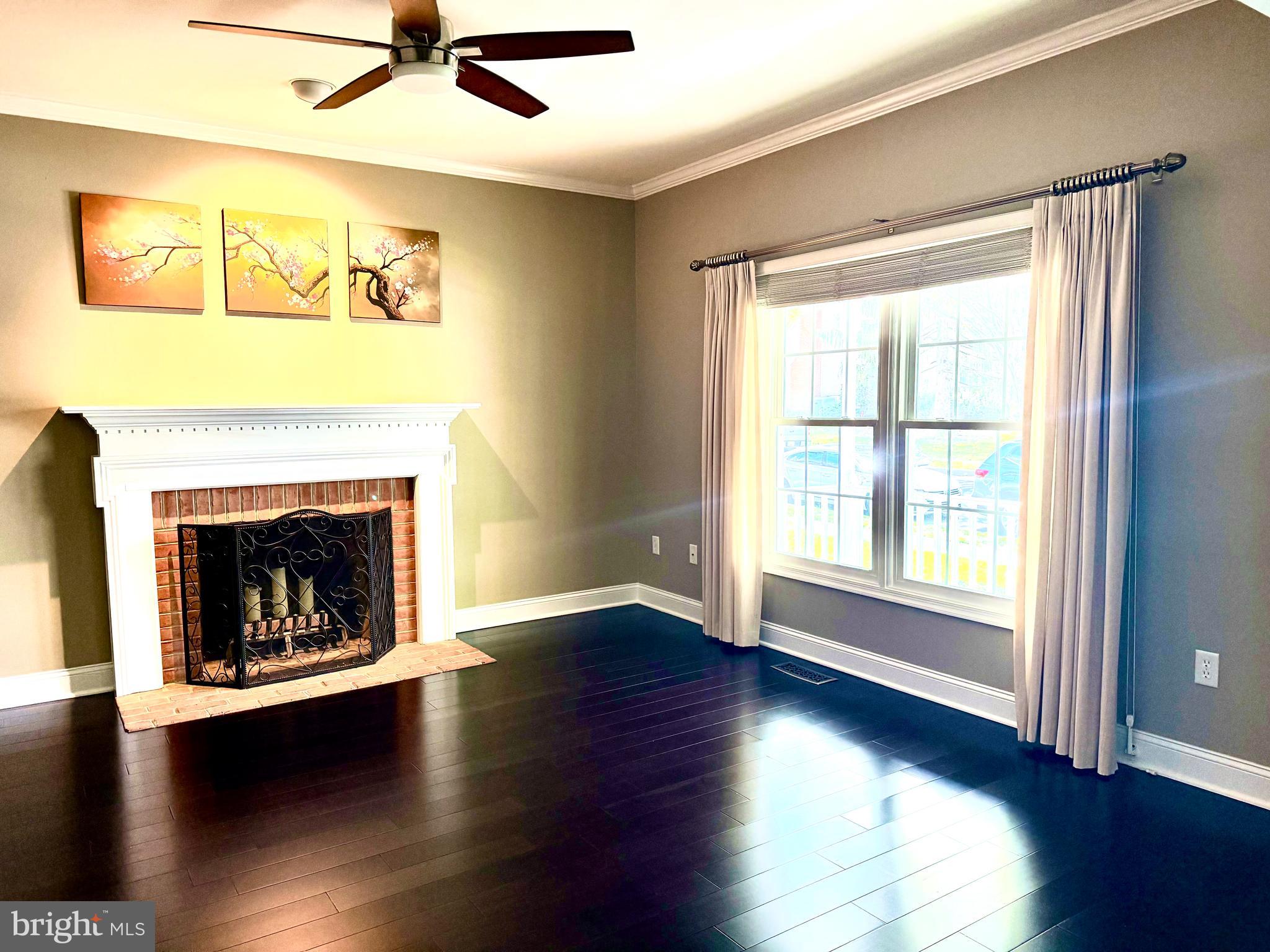 WORMANS MILL - Residential