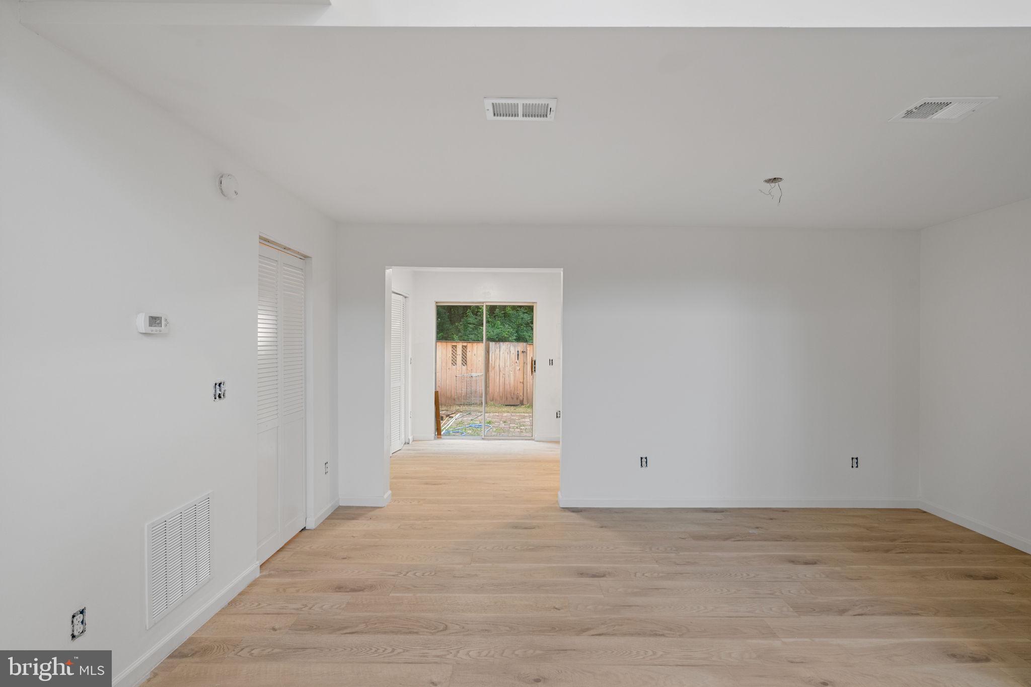 FRANKLIN GLEN - Residential