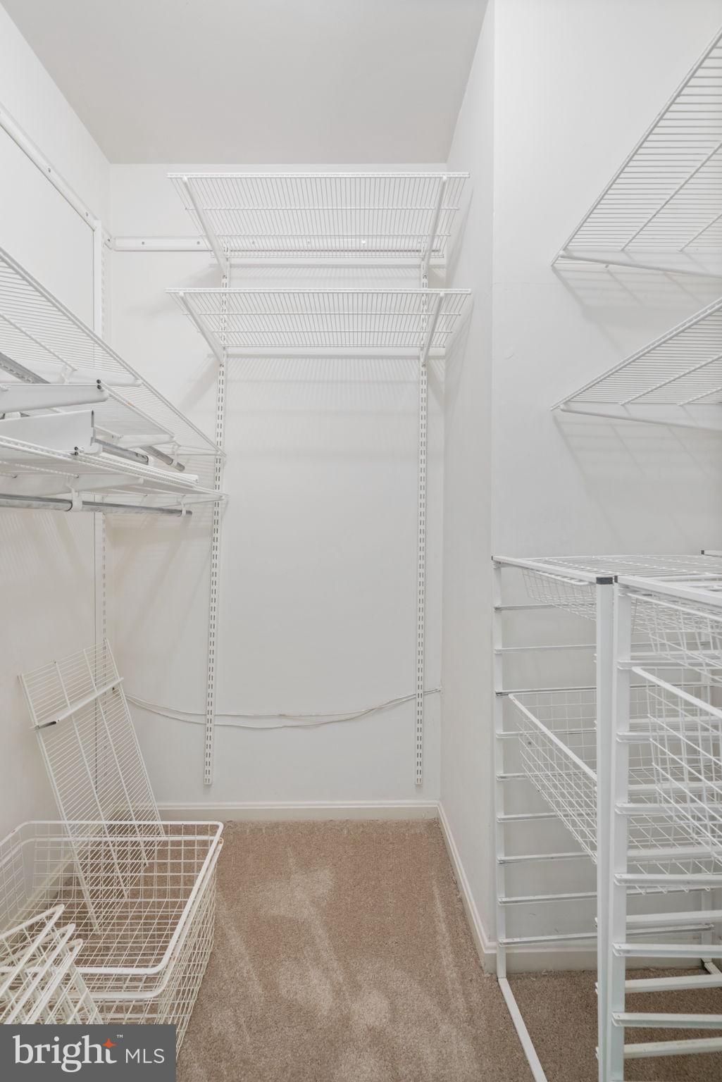 FRANKLIN GLEN - Residential