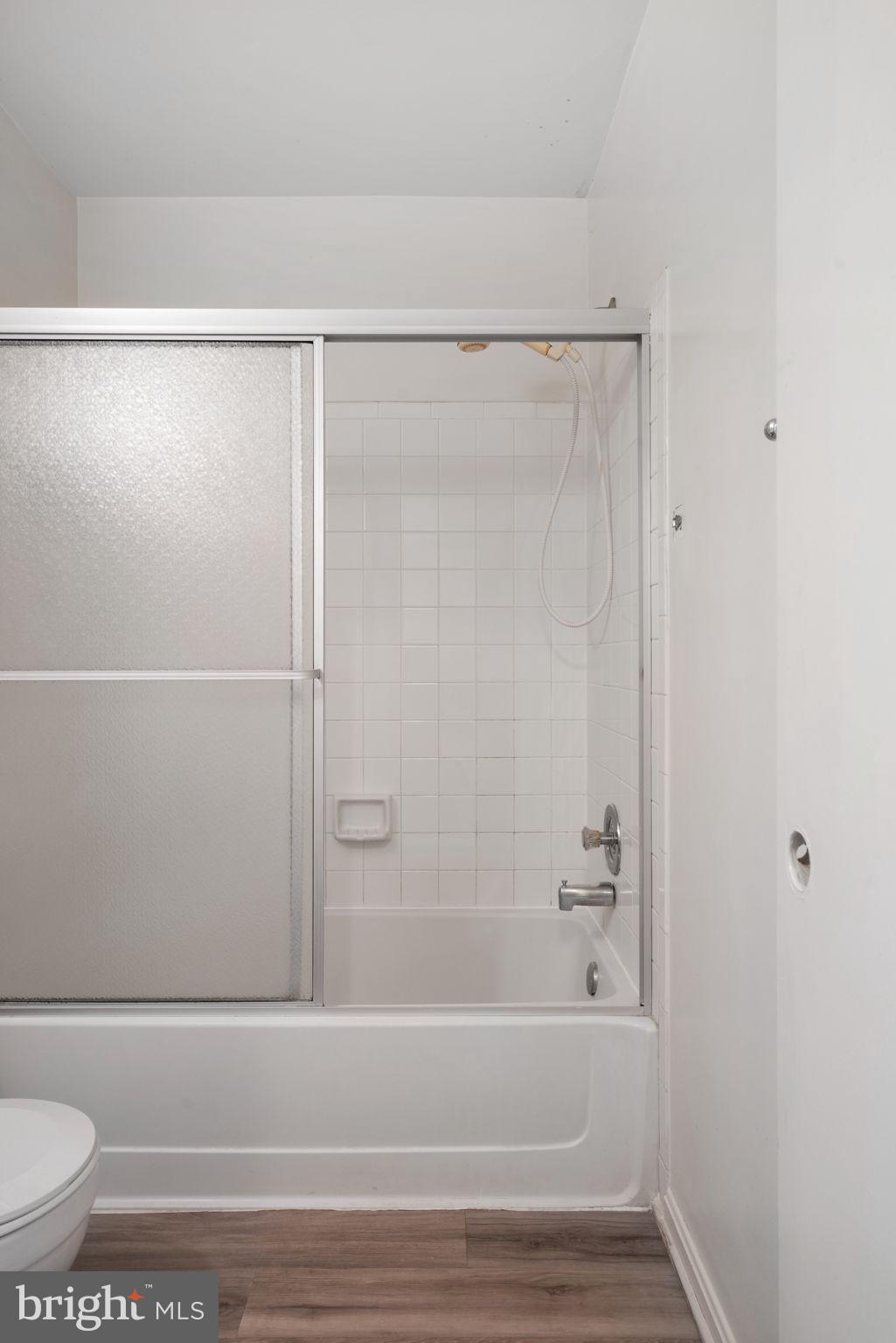 FRANKLIN GLEN - Residential