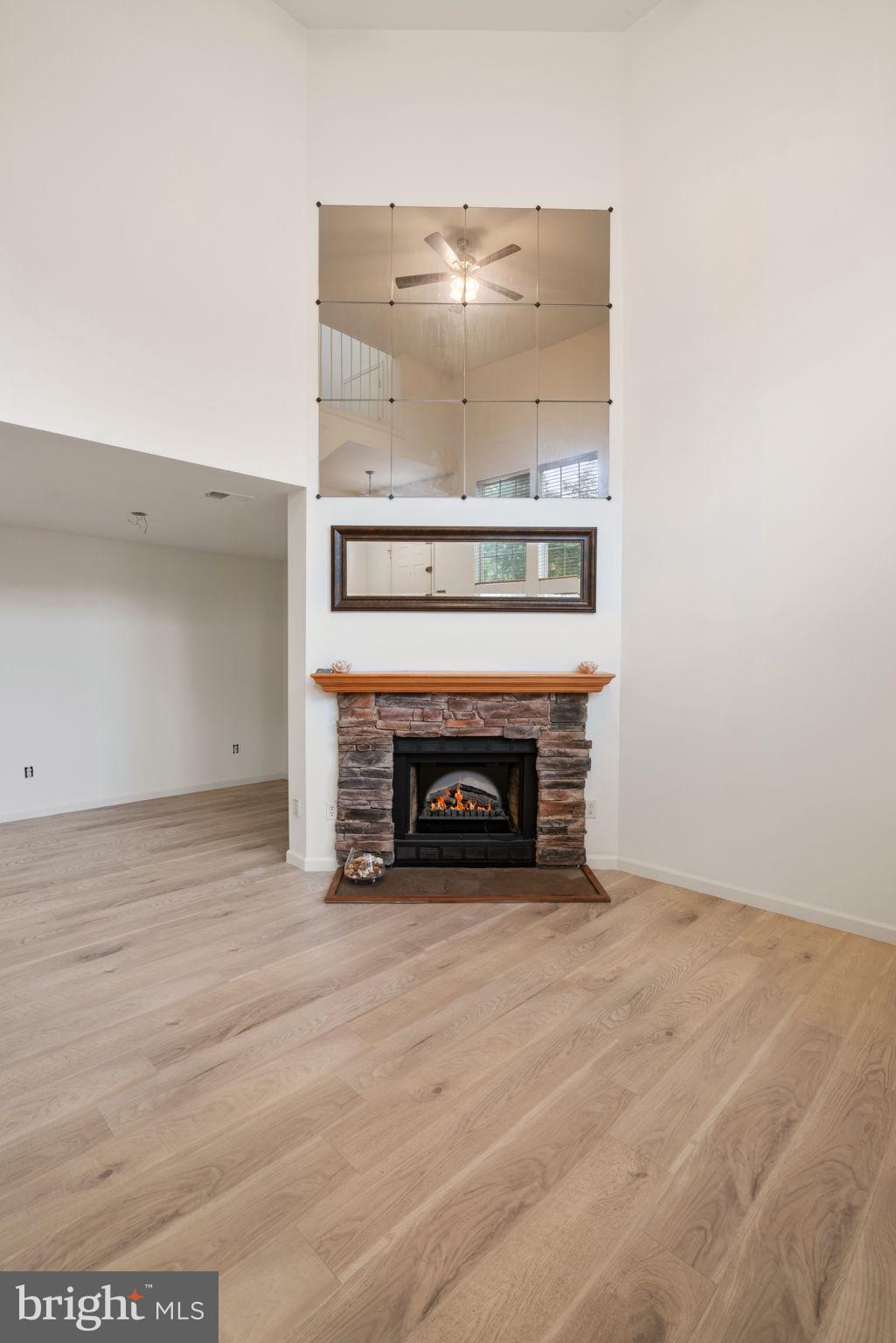 FRANKLIN GLEN - Residential