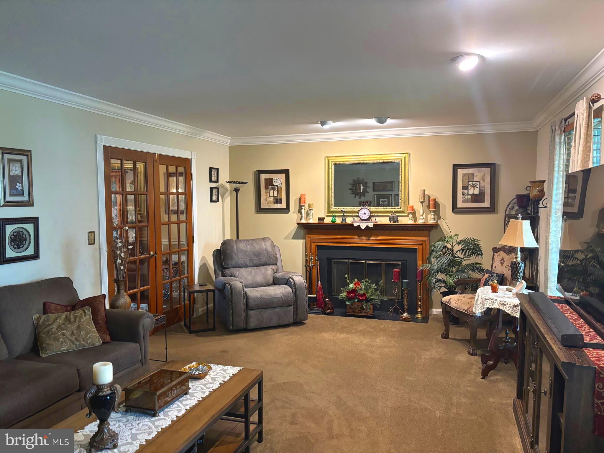 25 CLOVER LANE