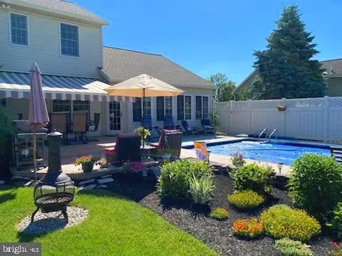 Palmyra, Pennsylvania 17078, United States, 4 Bedrooms Bedrooms, ,3 BathroomsBathrooms,Residential,Active,133572