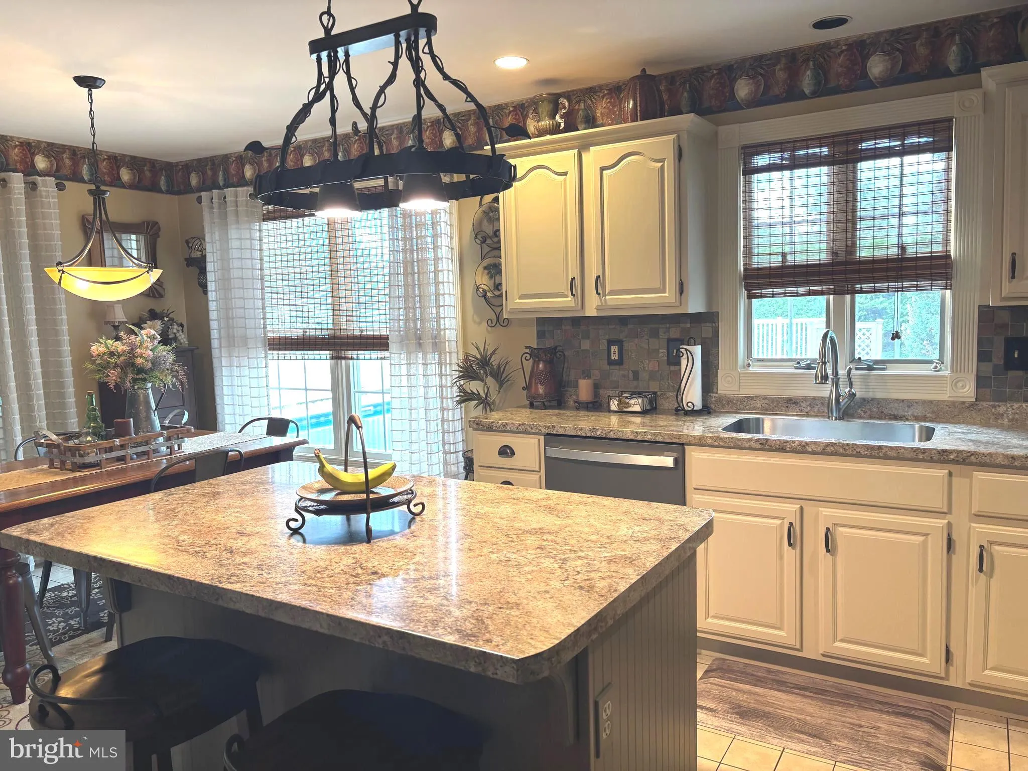 Palmyra, Pennsylvania 17078, United States, 4 Bedrooms Bedrooms, ,3 BathroomsBathrooms,Residential,Active,133572