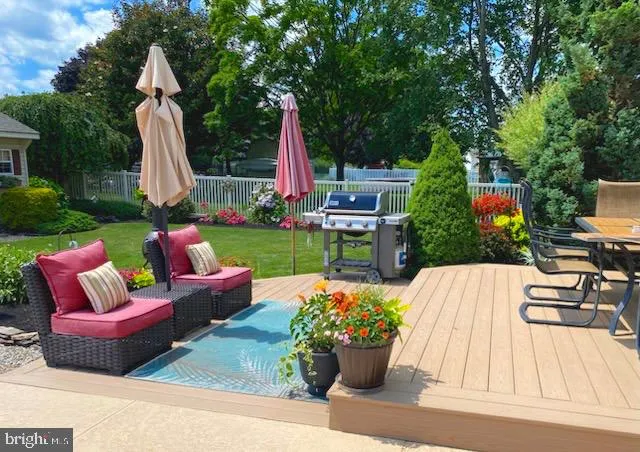 Palmyra, Pennsylvania 17078, United States, 4 Bedrooms Bedrooms, ,3 BathroomsBathrooms,Residential,Active,133572