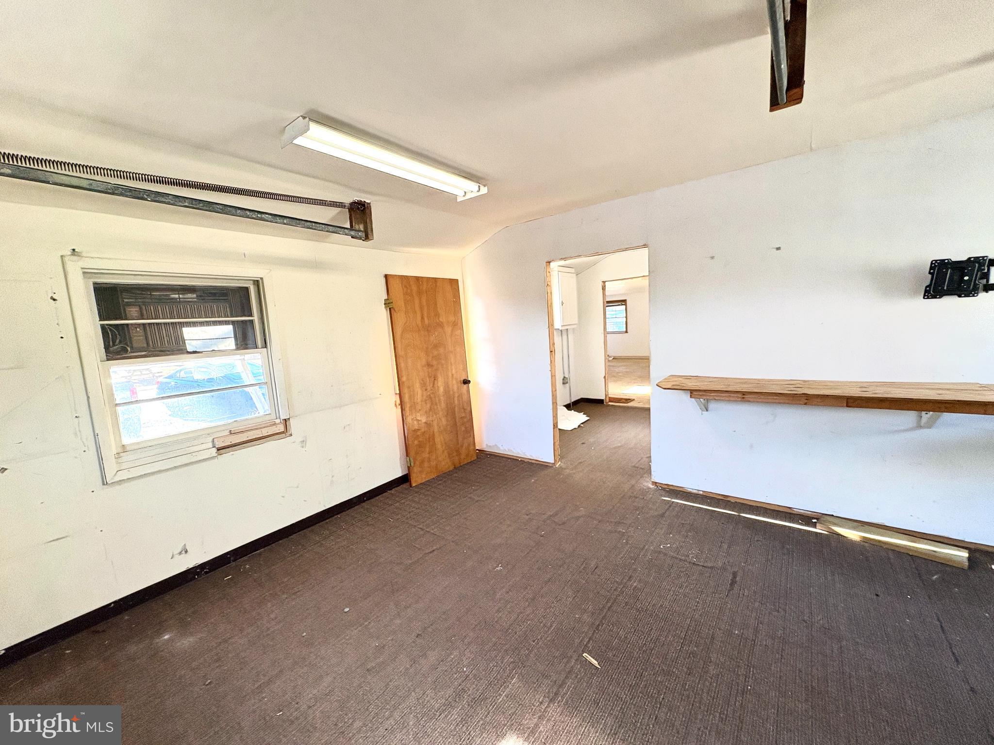 143 STONY BATTERY ROAD STORAGE BLDG