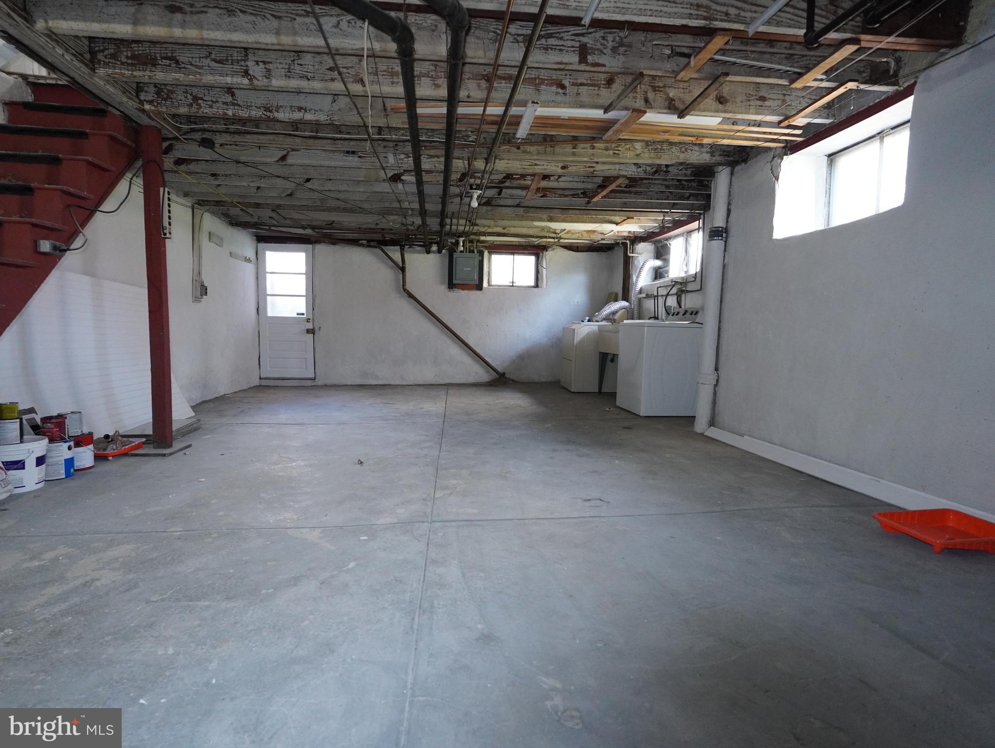 LANSDOWNE - Residential