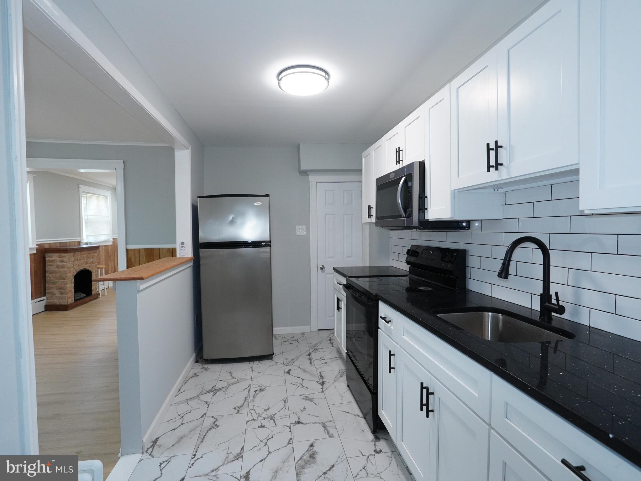 LANSDOWNE - Residential