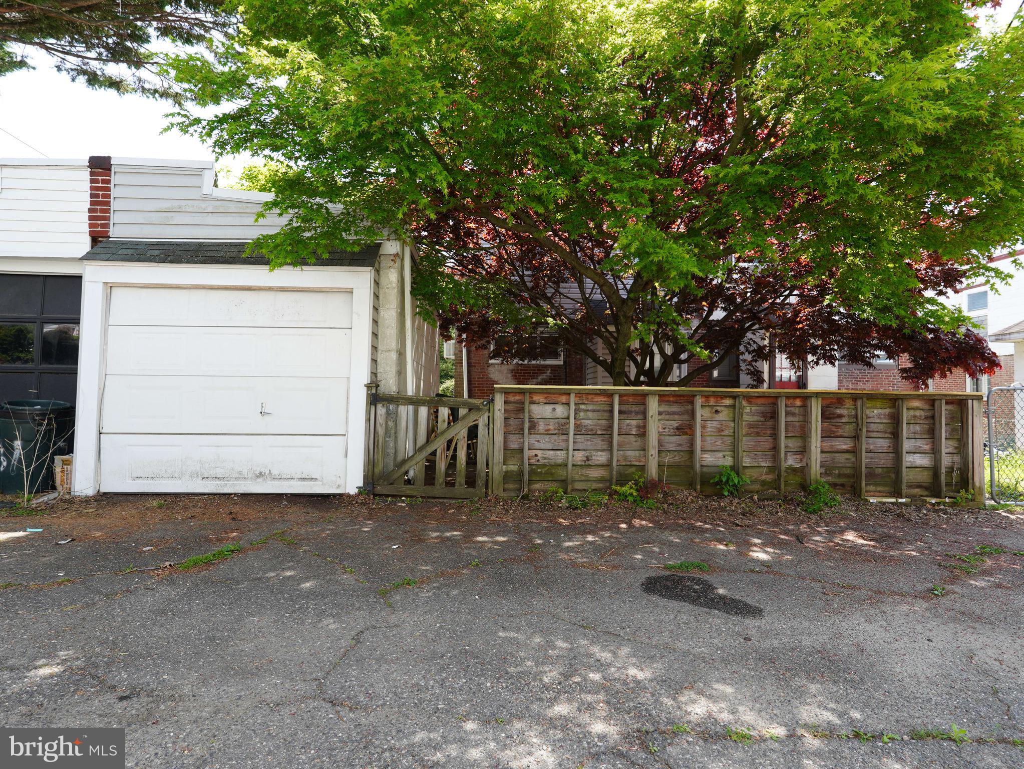 LANSDOWNE - Residential