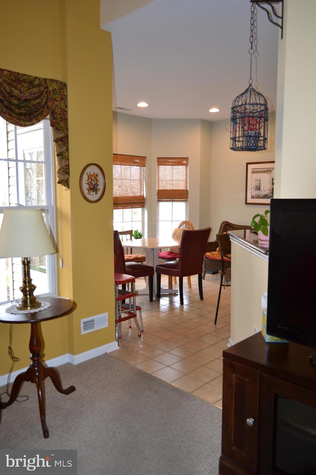 CREEKSIDE - Residential