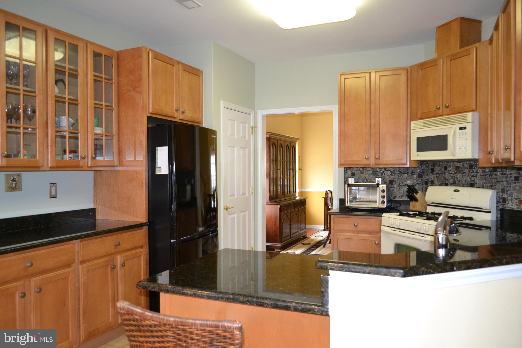 CREEKSIDE - Residential