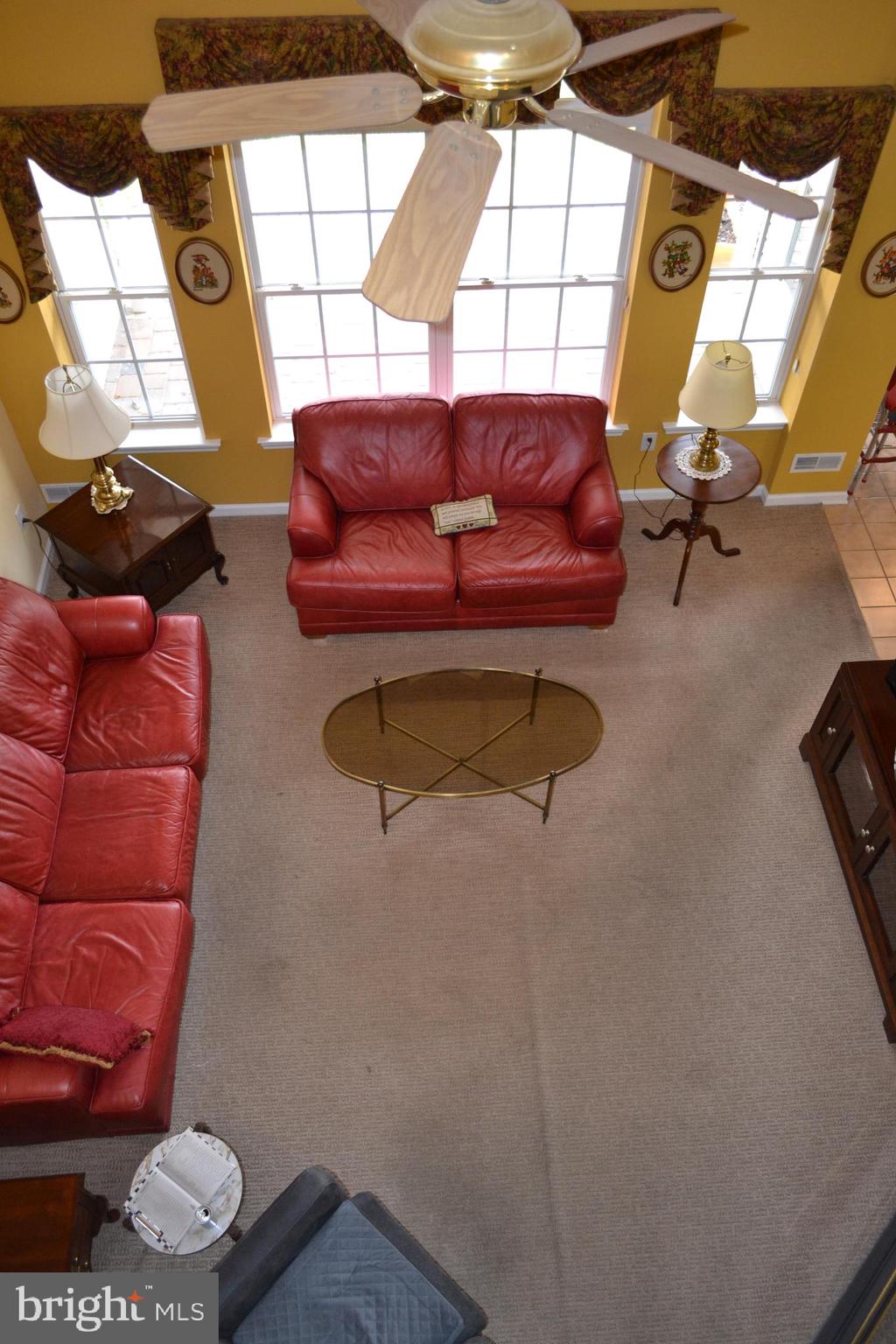 CREEKSIDE - Residential