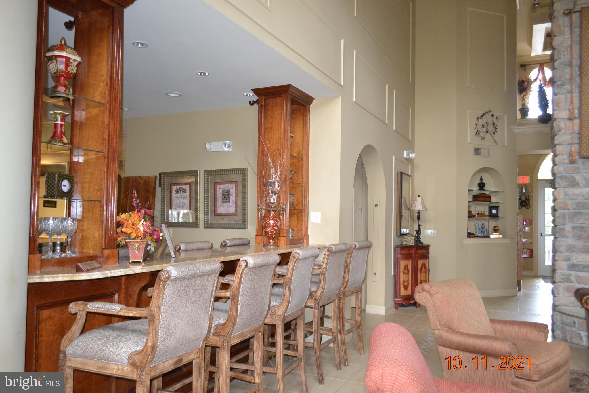 CREEKSIDE - Residential