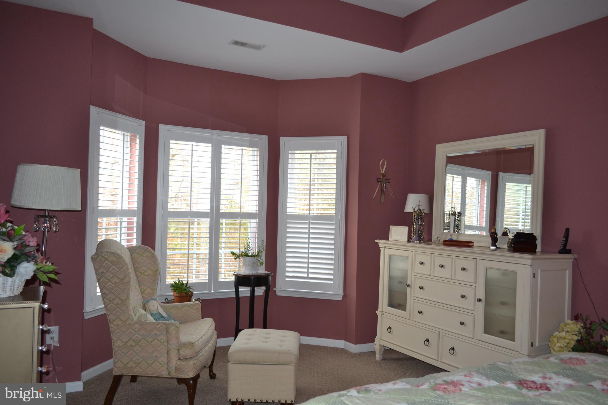 CREEKSIDE - Residential