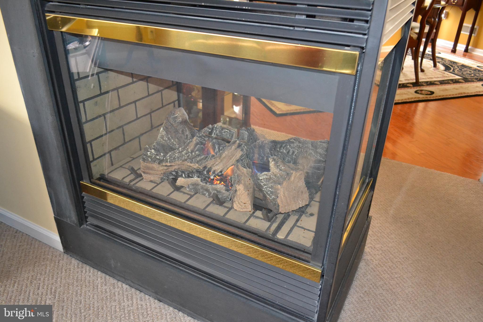 CREEKSIDE - Residential