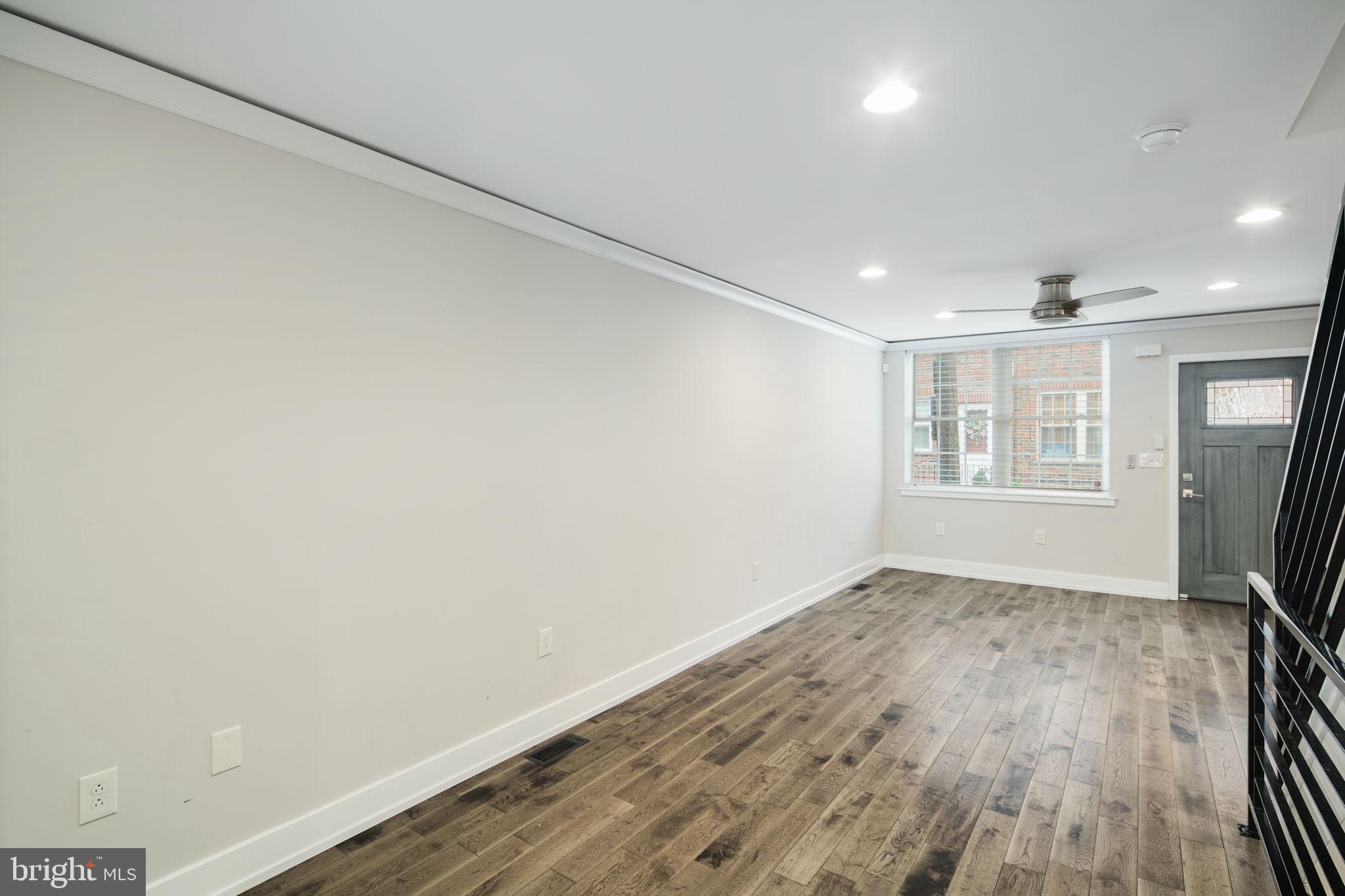 PASSYUNK SQUARE - Residential