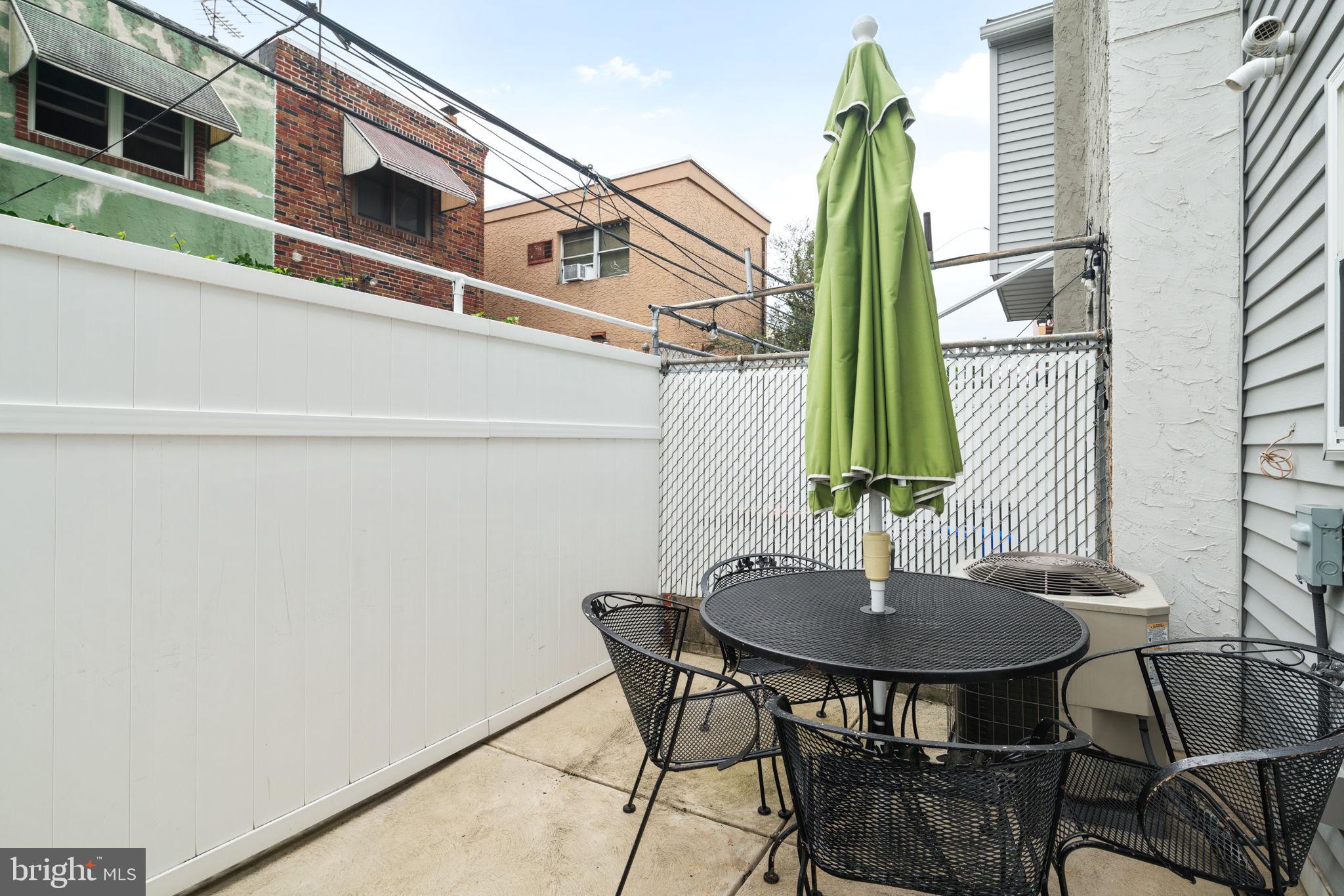 PASSYUNK SQUARE - Residential