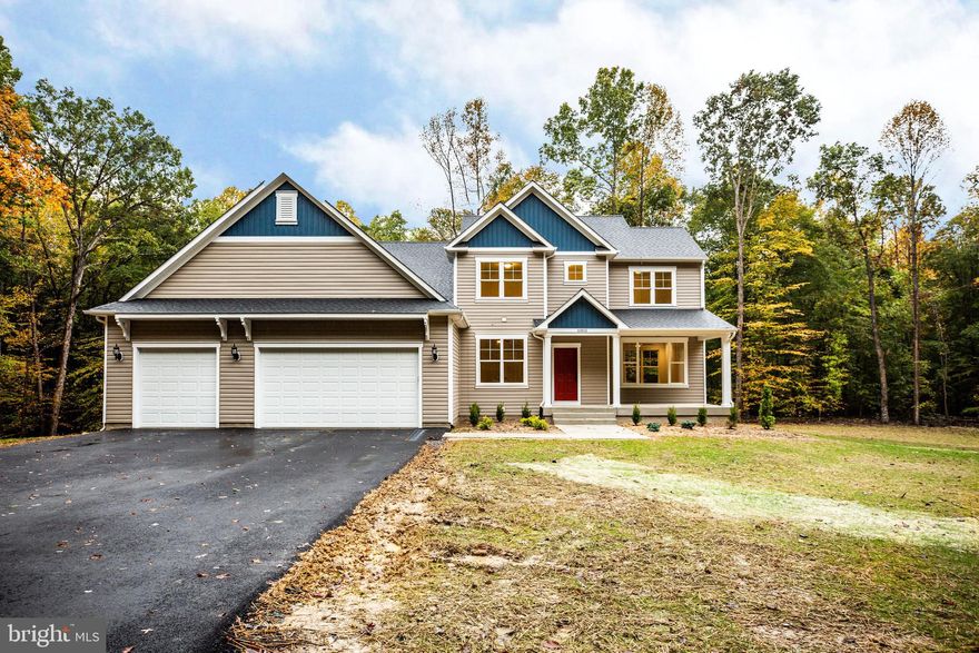 This beautiful home sitting a top a 3 acre lot over looking the gorgeous skyline drive is  a mountain and nature lovers DREAM! This home is TO BE BUILT! Some options may add to the over all price.