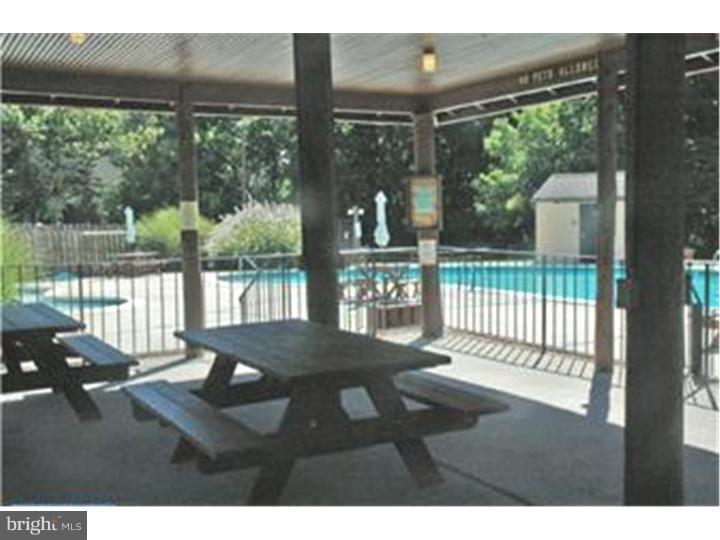 PAINTERS CROSSING - Residential