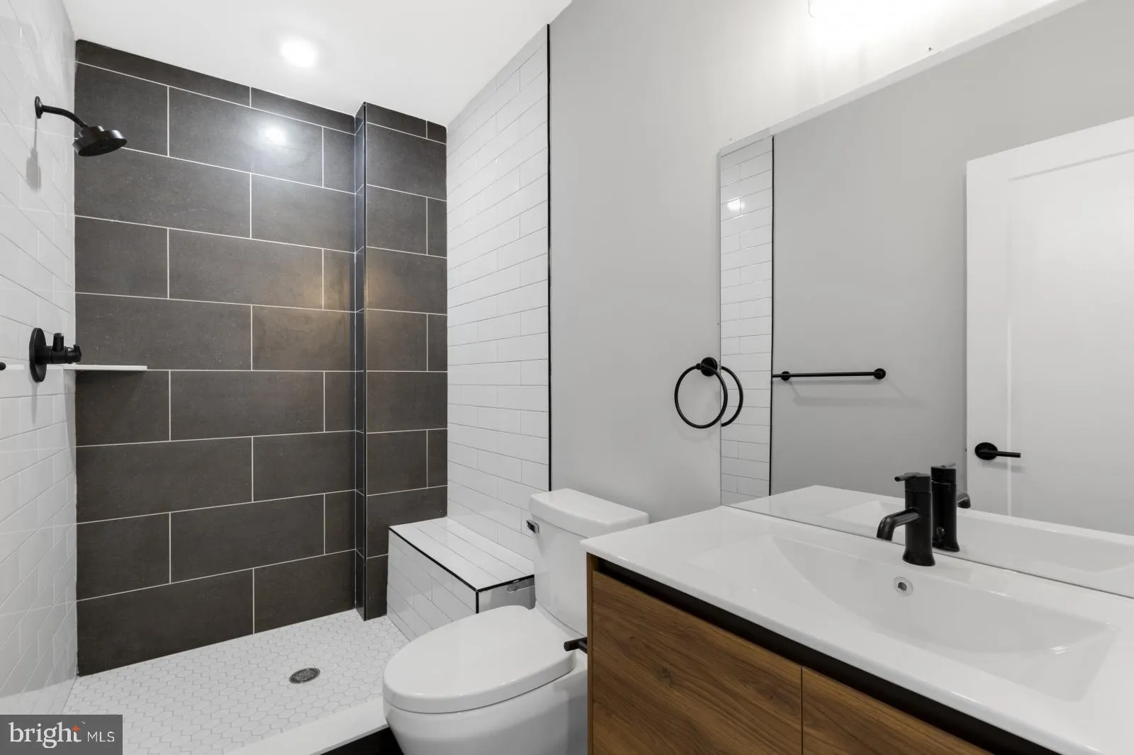 Additional image 39 of 919 N 15th Street Unit 3, Philadelphia, PA 19130