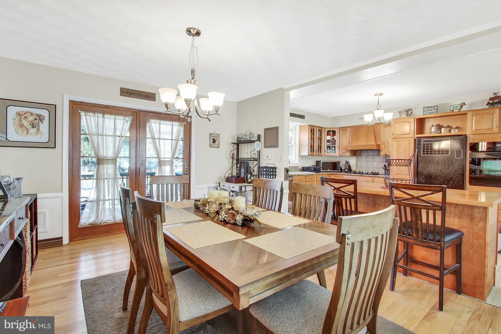 OUTDOOR COUNTRY CLUB - Residential