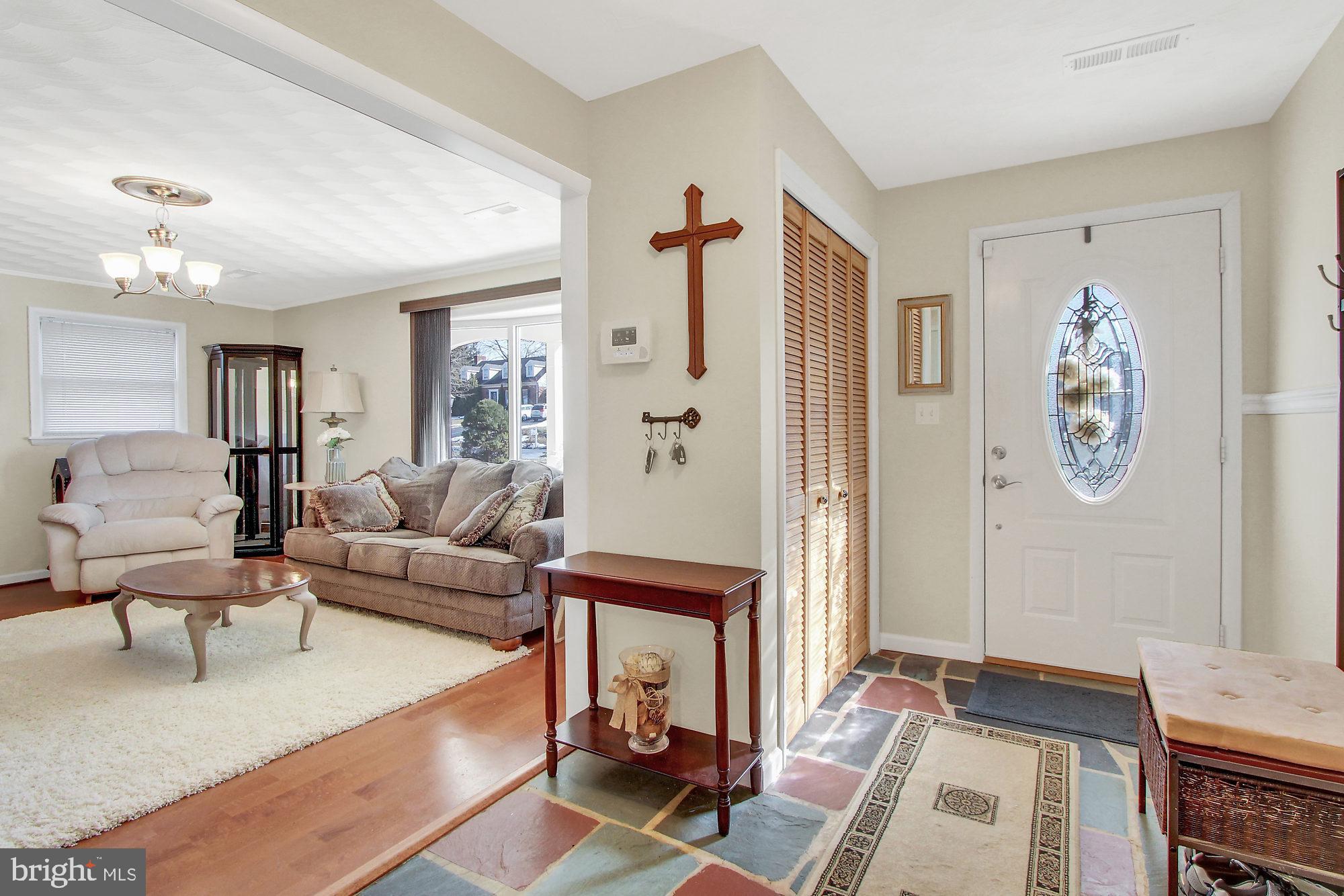 OUTDOOR COUNTRY CLUB - Residential