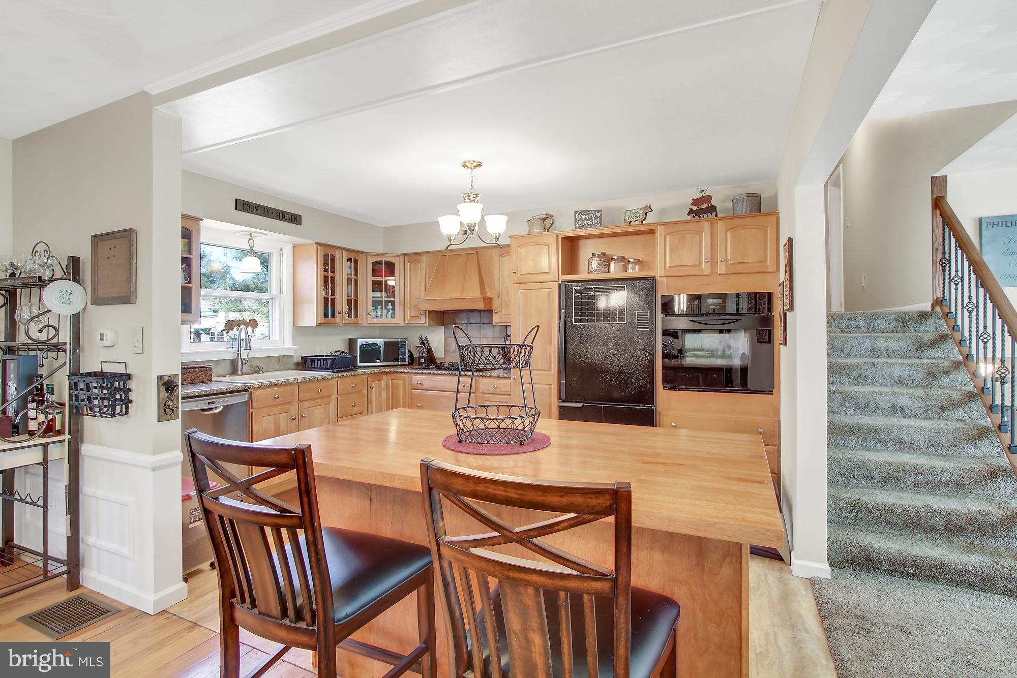 OUTDOOR COUNTRY CLUB - Residential