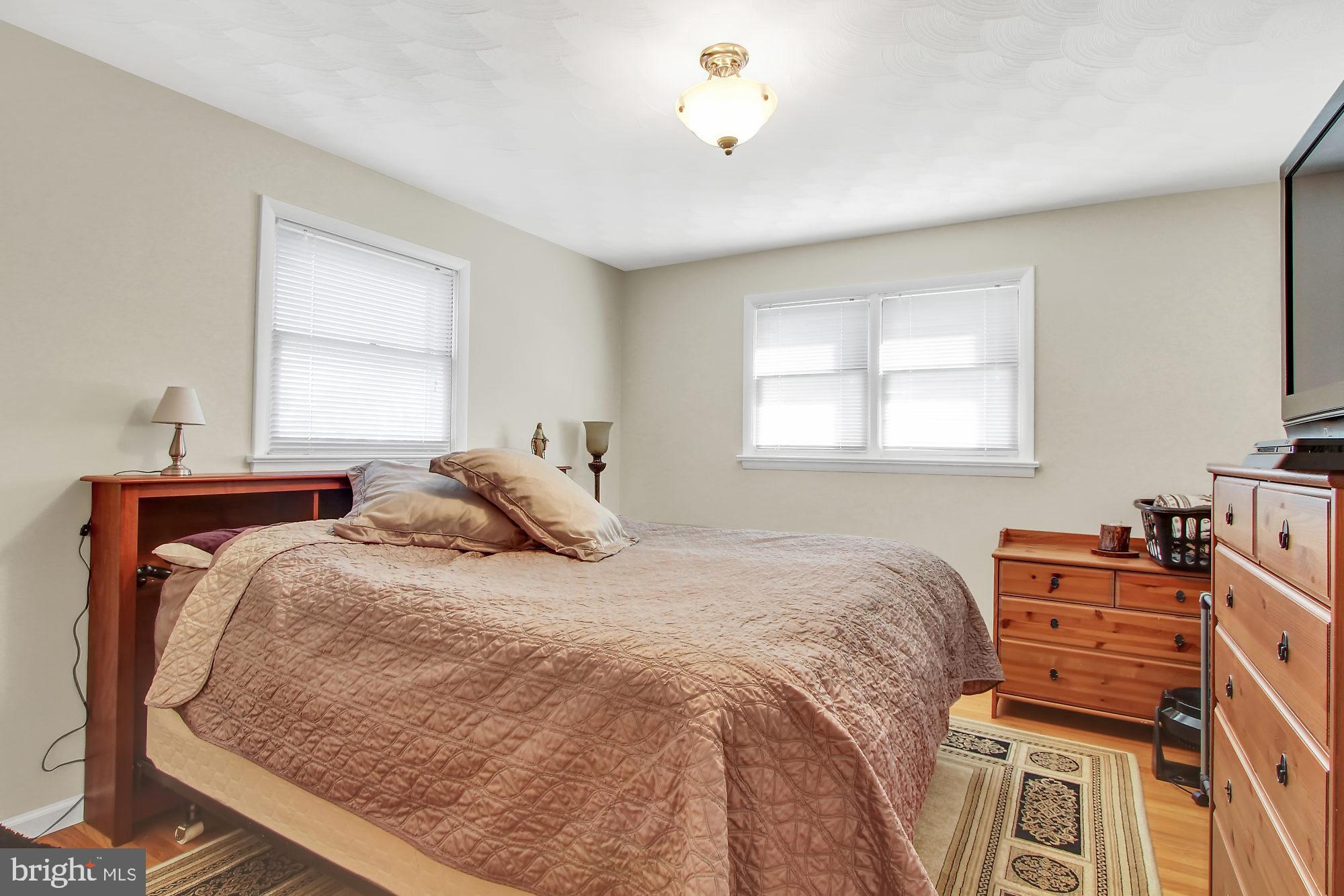 OUTDOOR COUNTRY CLUB - Residential