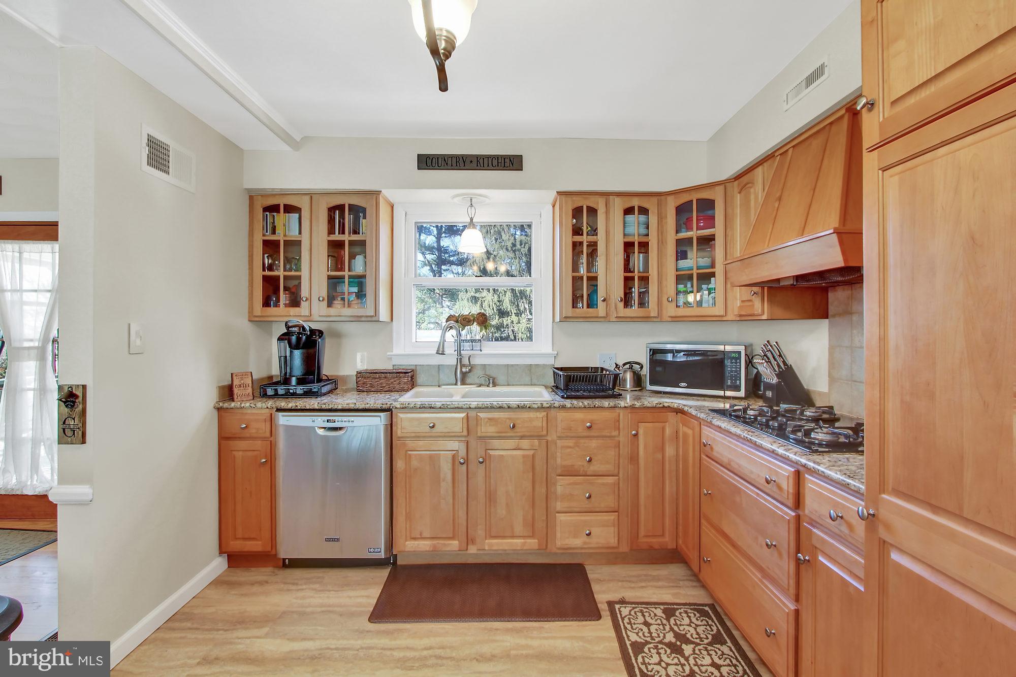 OUTDOOR COUNTRY CLUB - Residential