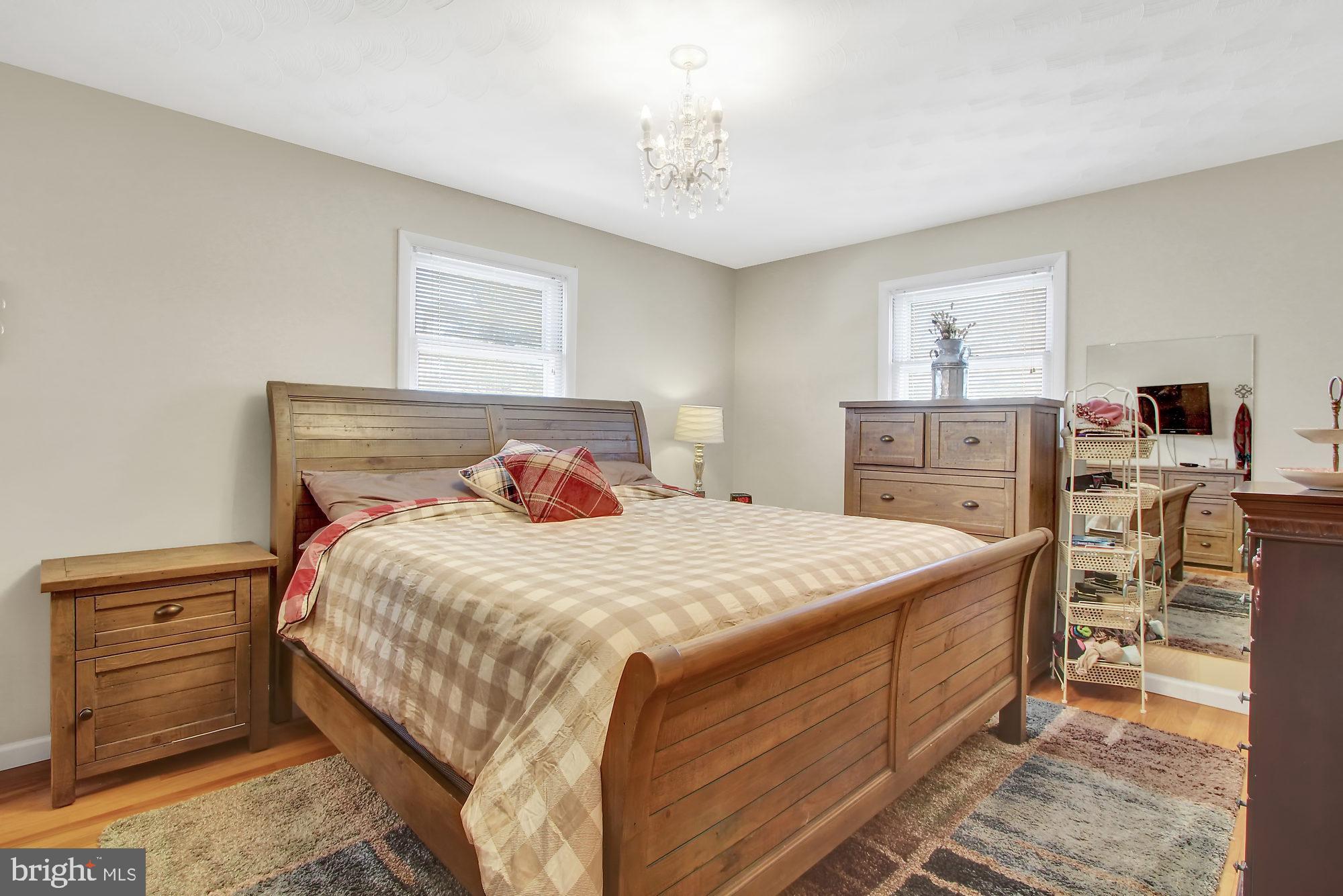 OUTDOOR COUNTRY CLUB - Residential