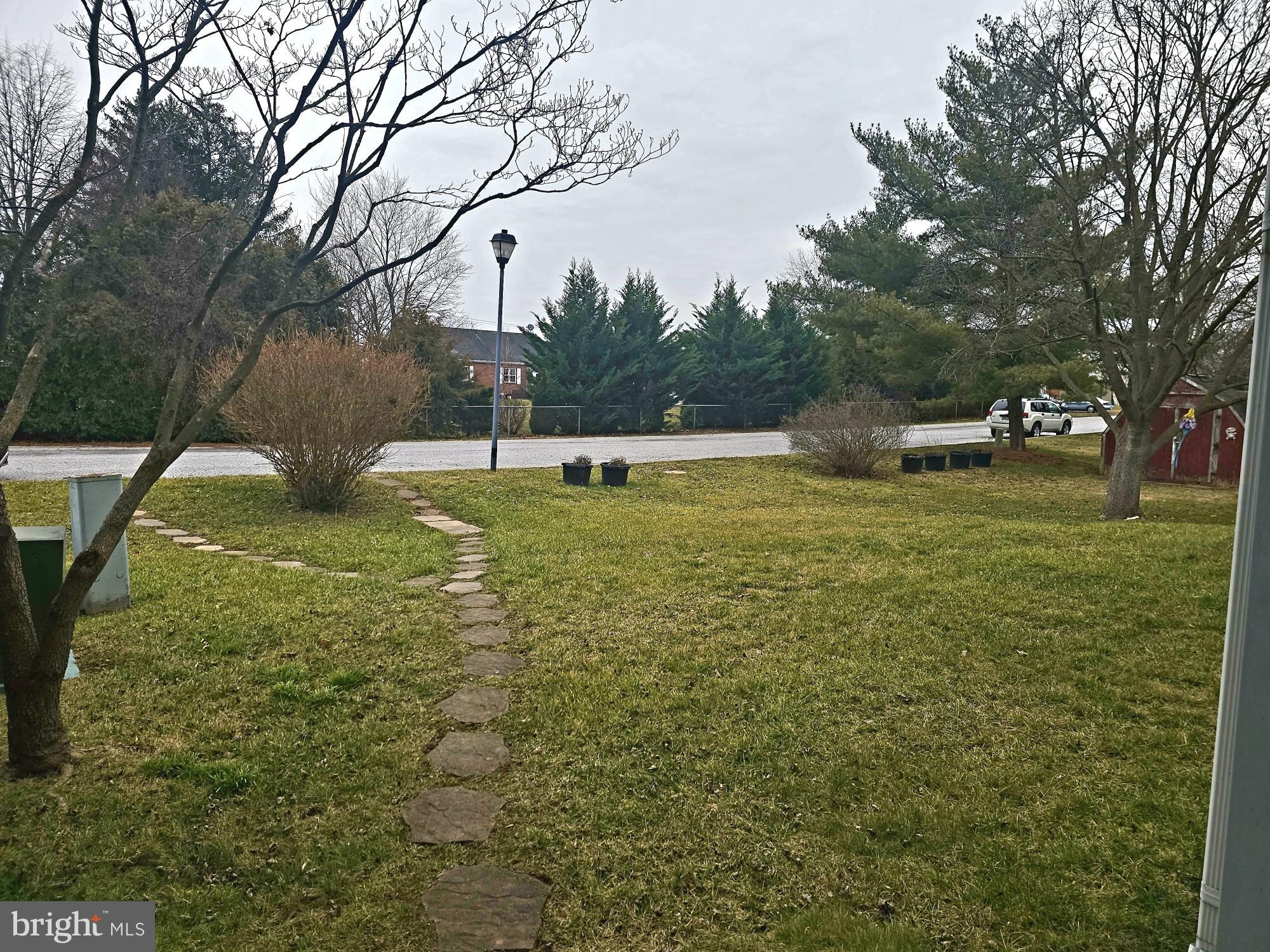 CLOVERBERRY - Residential