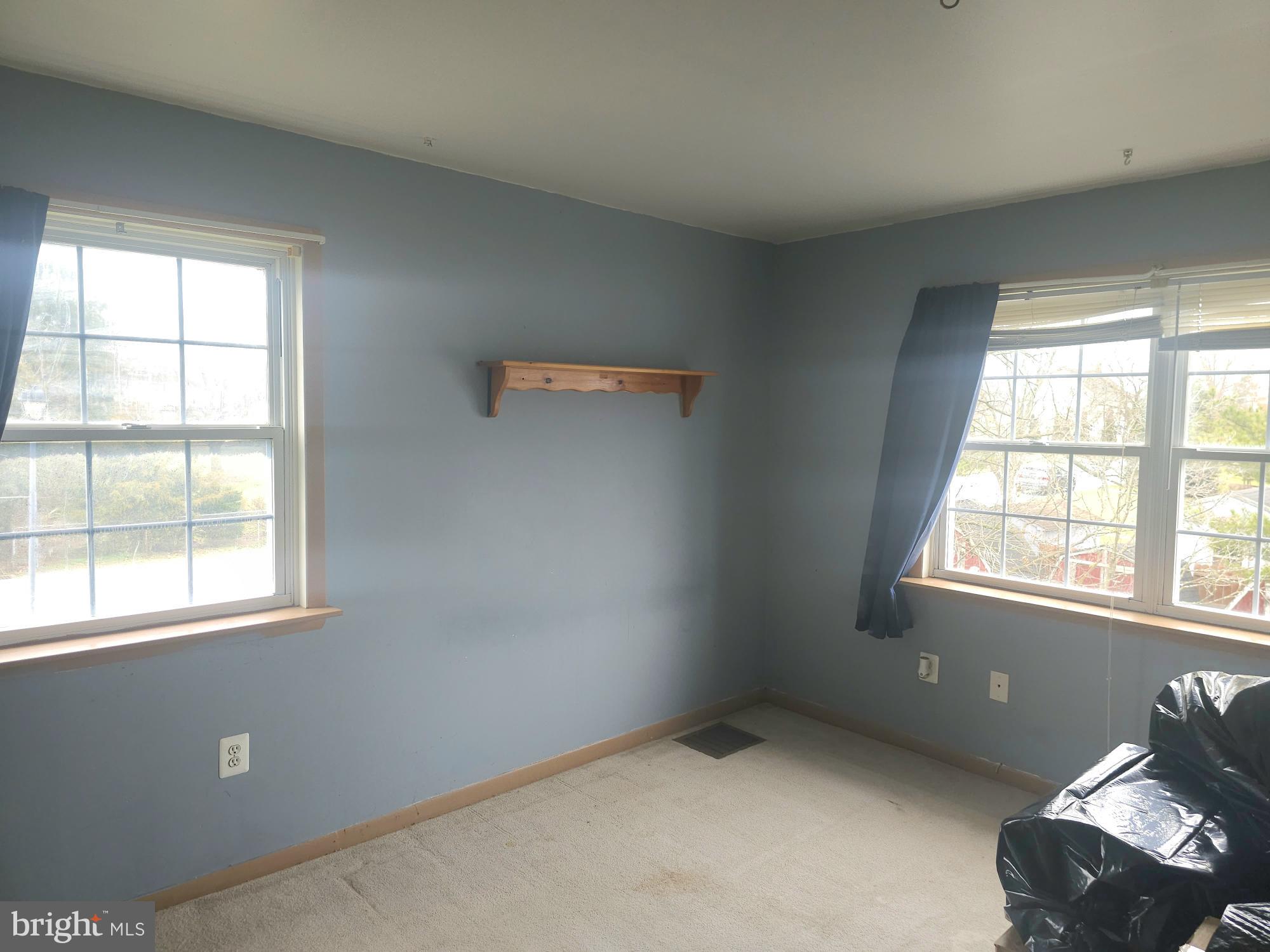 CLOVERBERRY - Residential