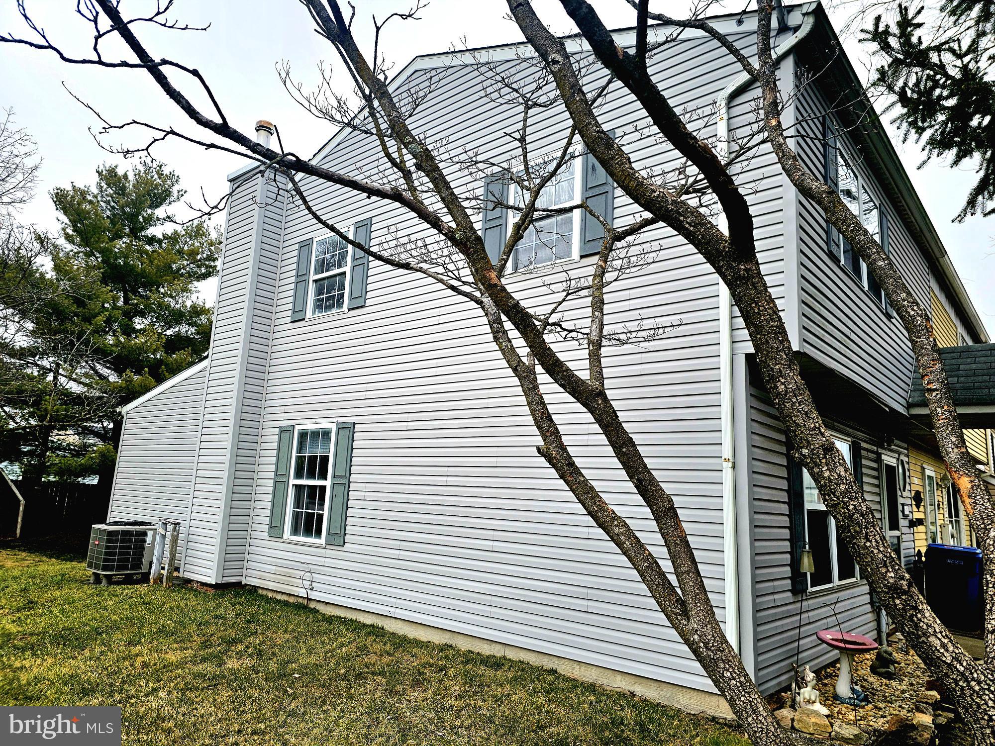 CLOVERBERRY - Residential