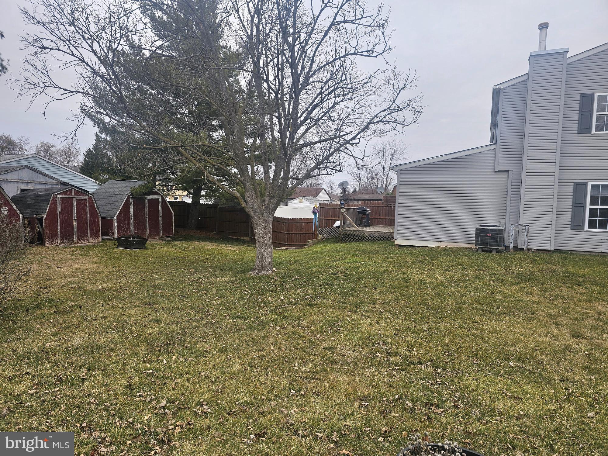 CLOVERBERRY - Residential