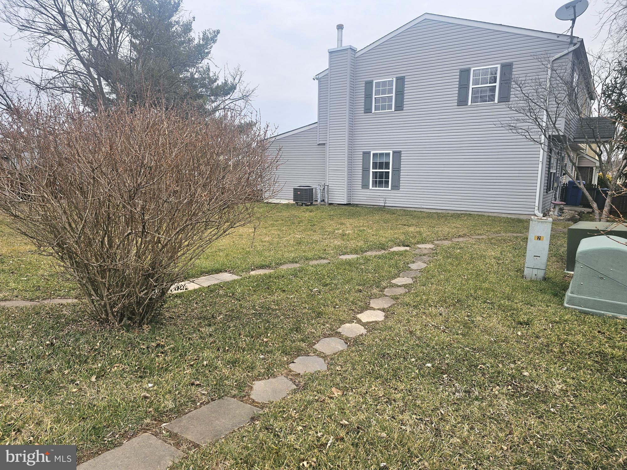 CLOVERBERRY - Residential