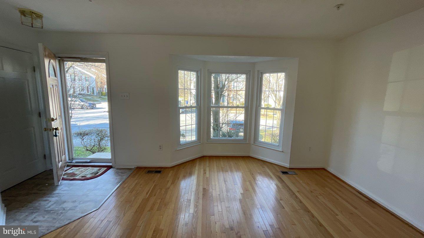 WYNDEMERE - Residential Lease