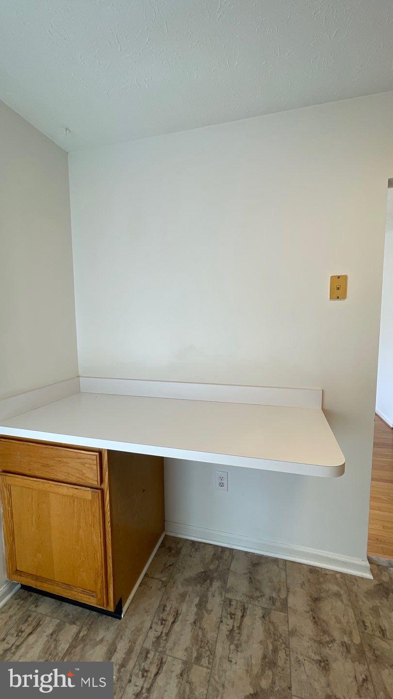 WYNDEMERE - Residential Lease