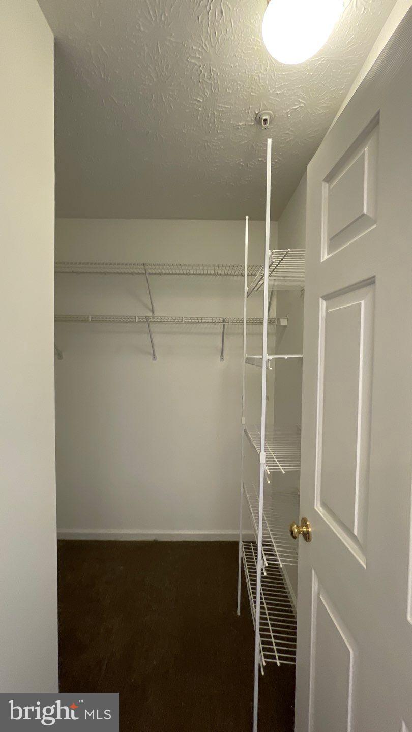 WYNDEMERE - Residential Lease