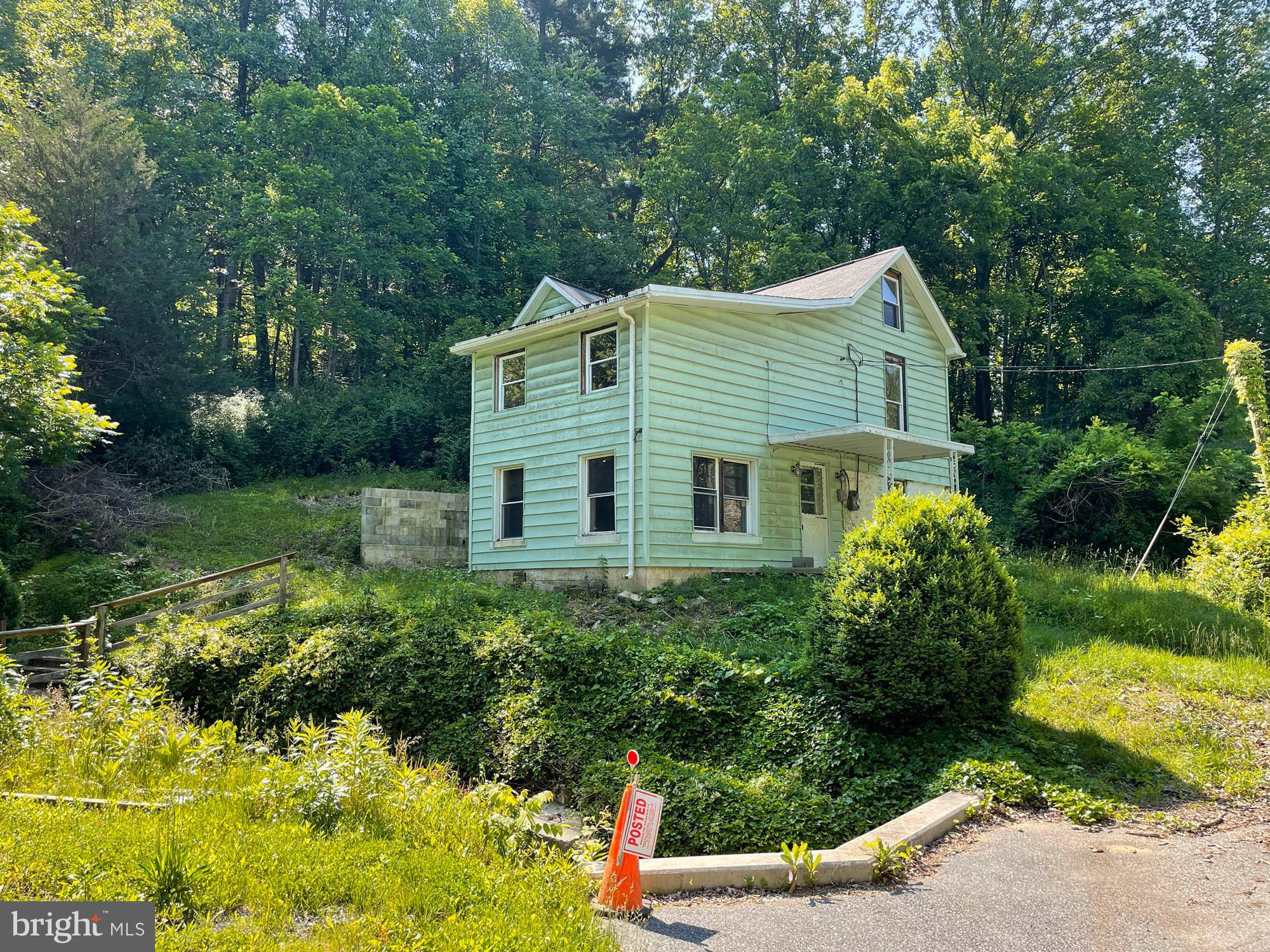521 DUTROW ROAD