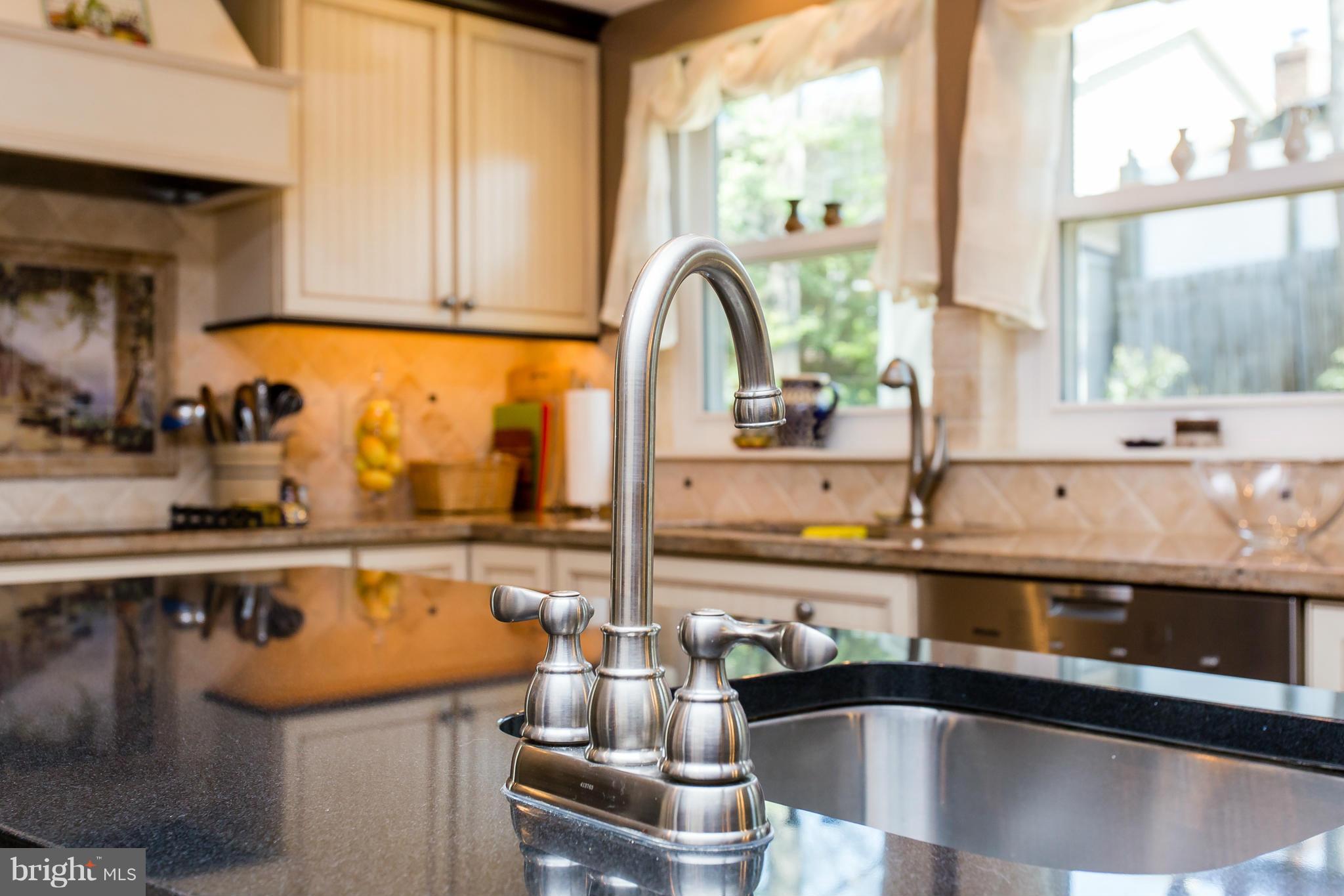 SETTLERS LANDING - Residential